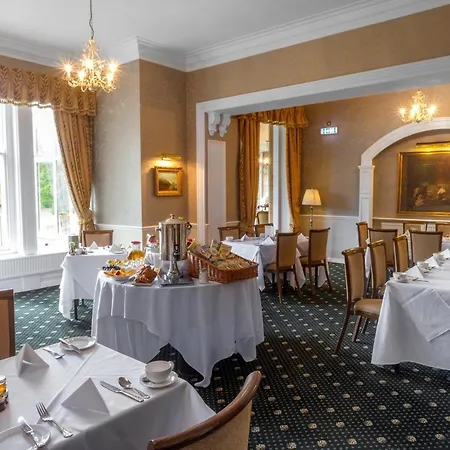 Grinkle Park Hotel 4*