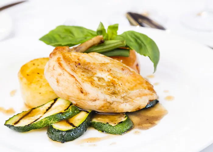 Grinkle Park 4* Loftus