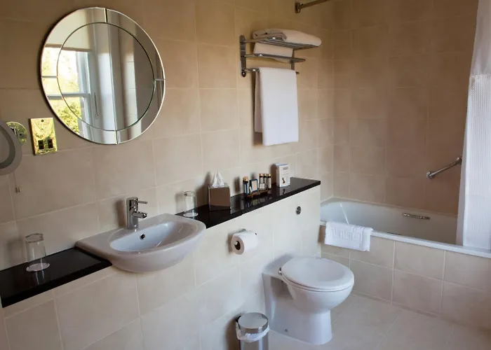 Grinkle Park Hotel Loftus