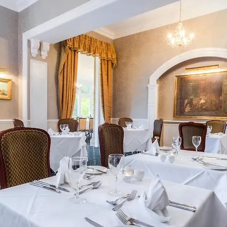 Grinkle Park Лофтус