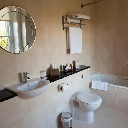 Grinkle Park Отель Лофтус